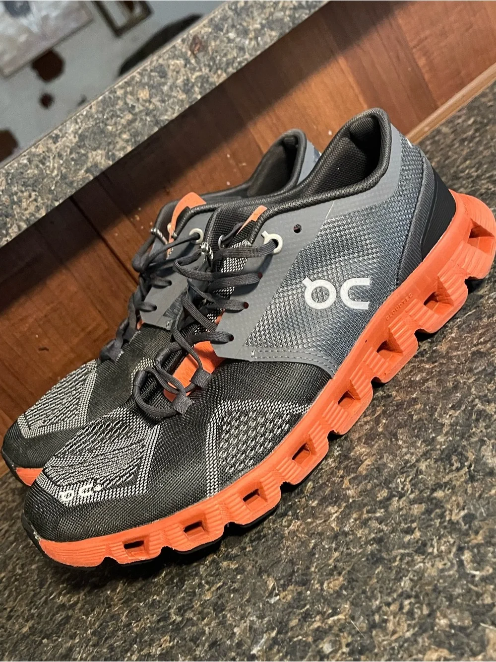 Women’s On Cloud X Shoes Rock Rust Size 9 Excellent